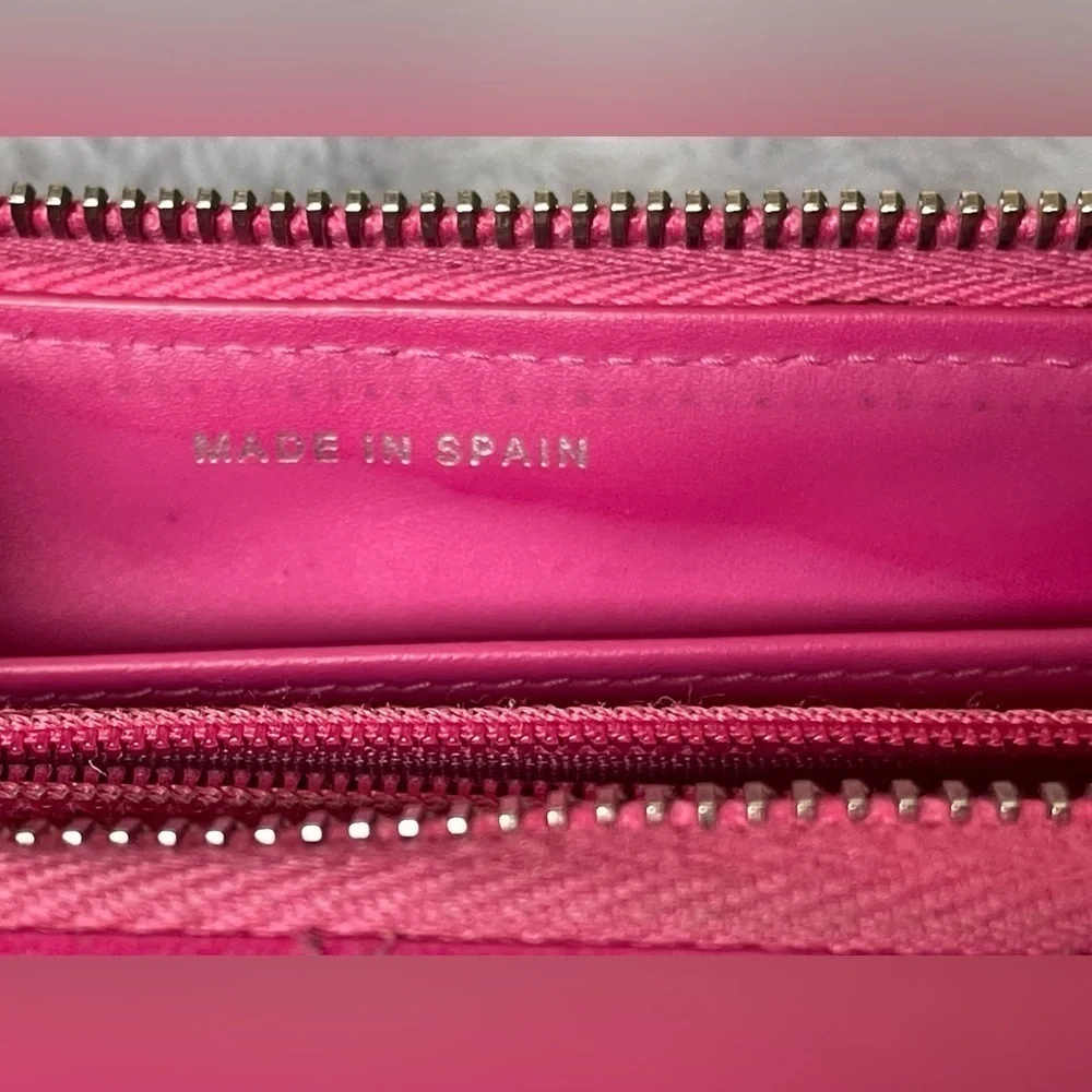 Chanel Pink Caviar Zip Around Quilted Leather Zip Around Long Wallet